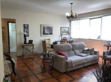 001 · Apartamento de 112m² com 2 quartos no Centro