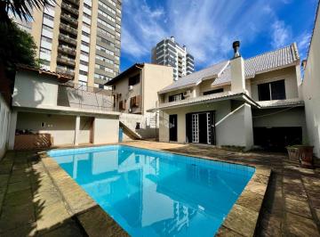 715652_i7p1682hD_71565268e94cdbcc3a5.jpg · Casa de alto padrão com 4 dormitórios e 4 vagas de garagem, localizada no bairro Jardim Itu, em Port