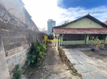 202510102124443865.jpeg · Casa para Venda em Belo Horizonte, Tirol (Barreiro), 4 dormitórios, 1 suíte, 2 banheiros, 2 vagas