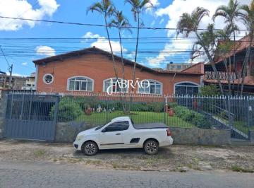 Casa · 300m² · 4 Quartos · 4 Vagas · Casa a venda no Bairro São Pedro/Passarinhos, Barbacena, MG