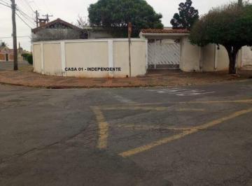 Casa · 203m² · 2 Quartos · 1 Vaga · Duas casas à venda no Jardim Panambi em Santa Bárbara d'Oeste com 3 quartos e 1 vaga de garagem 