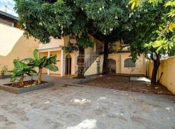 Casa · 309m² · 3 Quartos · 3 Vagas · Sobrado com 3 suítes no bairro Dom Aquino
