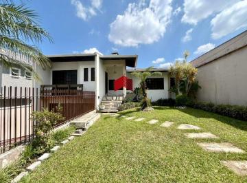 Casa · 280m² · 5 Quartos · 4 Vagas · Casa com 280m² 5 quartos, para aluguel, no bairro Uberaba em Curitiba
