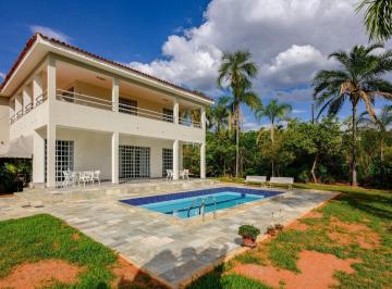 Casa · 654m² · 4 Quartos · 6 Vagas · De um lado, o lago. Do outro, o privilégio de recomeçar.