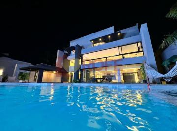 Casa · 1300m² · 5 Quartos · 6 Vagas · Super casa em ALPHAVILLE 2
