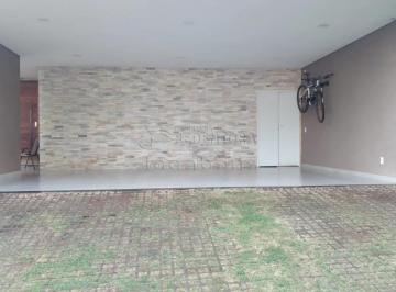 Casa · 320m² · 4 Quartos · 6 Vagas · Excelente Sobrado Recanto do Lago