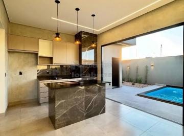 Casa · 107m² · 3 Quartos · 2 Vagas · Casa Padrão à Venda com 3 Dormitórios, Piscina no bairro Vila Madalena