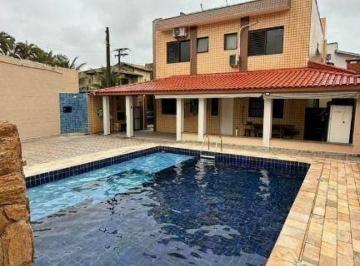 5cb48737c20b3ecac5cd4aa2a3e0cdbeca34eefc · Casa com 6 dormitórios à venda, 345 m² por R$ 1.100.000,00 - Campos Elíseos - Itanhaém/SP