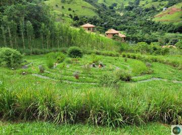 Rural · 25000m² · 2 Quartos · 10 Vagas · Imóvel pronto em Monteiro Lobato