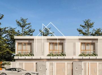 Casa · 111m² · 3 Quartos · 2 Vagas · Geminado em Pirabeiraba, com vista para área de preservação permanente!