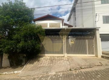 Casa · 345m² · 4 Quartos · 2 Vagas · Casa à venda no bairro Nova Rio Branco - Visconde do Rio Branco/MG