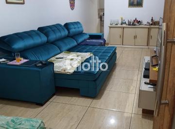 Casa · 211m² · 4 Quartos · 1 Vaga · Casa residencial ou comercial no Jd Armênia/Mogi das Cruzes - 4 dormitórios