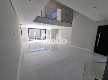 Casa · 221m² · 3 Quartos · 4 Vagas · Casa Sobrado em Vila Nova Socorro, Mogi das Cruzes/SP