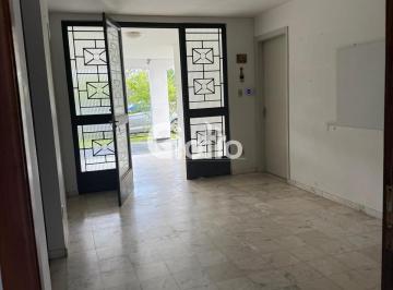 Casa · 485m² · 4 Quartos · 3 Vagas · Casa Alto Padrão em Vila Oliveira, Mogi das Cruzes/SP
