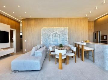 Apartamento · 195m² · 4 Quartos · 2 Vagas · Venda – Linda Cobertura de 195,10 m² com Vista Permanente para a Praia de Mariscal.