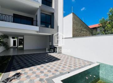 Casa · 224m² · 3 Quartos · 4 Vagas · Sobrado Triplex alto padrão a venda no bairro Escola Agrícola - Blumenau