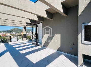 Apartamento · 152m² · 3 Quartos · 2 Vagas · Cobertura Duplex com 03 suítes à venda em Bombinhas, à 200m da praia de Canto Grande e 500m da praia