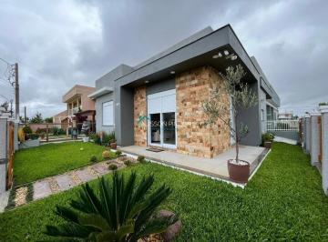 Casa · 95m² · 3 Quartos · 1 Vaga · Casa geminada mobiliada e decorada.