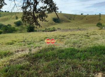 0cd04452acfdbf8506a8980f003d41977f1fafc5 · Sítio Rural / Bairro Morro Azul