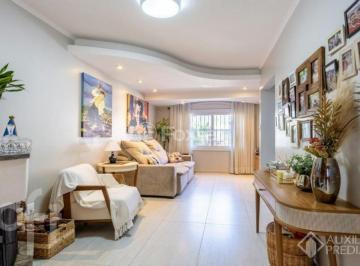 9f986805 · Casa, 4 dormitórios, 231.58 m², em Jardim Lindóia