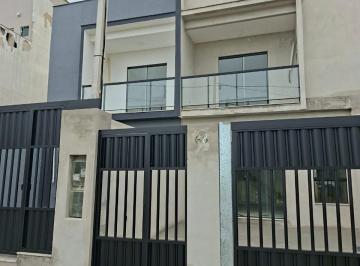 Casa de 3 quartos, Macaé · Duplex Novo Vale das Palmeiras com excelente acabamento