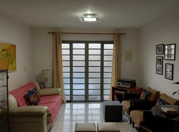 Casa · 246m² · 6 Quartos · 3 Vagas · Casa de 246 m², 6 quartos em Vila Guaraciaba, Santo André