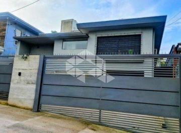 Casa · 318m² · 4 Quartos · 4 Vagas · Casa 4 dormitórios com 2 suítes e 4 vagas no Três Figueiras