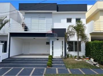 Casa · 270m² · 3 Quartos · 4 Vagas · Casa de Condomínio - Vila do Bosque - 3 Suítes