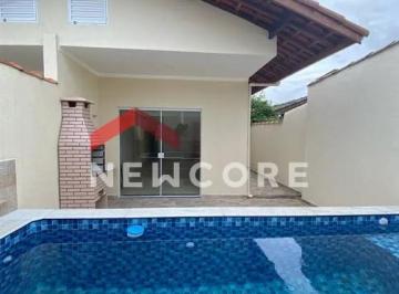 Casa · 63m² · 2 Quartos · 2 Vagas · Casa em Rua dos Funcionários Públicos - Vera Cruz - Mongaguá/SP