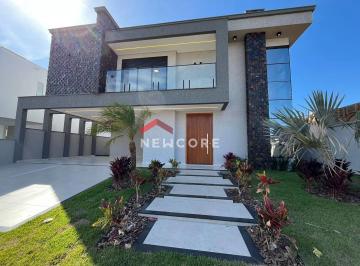 Casa · 239m² · 4 Quartos · 4 Vagas · Casa de condomínio em Avenida Red Park - São João do Rio Vermelho - Florianópolis/SC