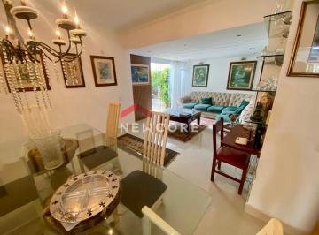 Apartamento · 200m² · 4 Quartos · 1 Vaga · Cobertura em Estrada Alexandre Migues Rodrigues - Jardim Las Palmas - Guarujá/SP