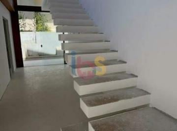 Casa · 700m² · 4 Quartos · VENDO CASA NO ALDEIA ATLANTIDA TOTALMENTE REFORMADA NOVISSIMA.