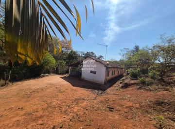 Rural · 7400m² · 3 Quartos · 1 Vaga · Terreno com água corrente e casa a venda em Rio Manso MG