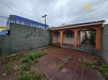 9e20e20dd1c35418a4d51526ef63506a95df1824 · Casa térrea excelente localização - Centro - Peruíbe/SP