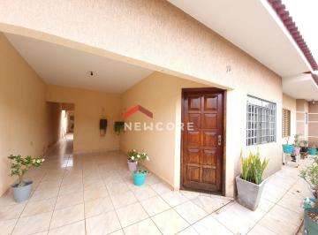 Casa · 161m² · 3 Quartos · 2 Vagas · Casa em Floresta - Centro - Floresta/PR