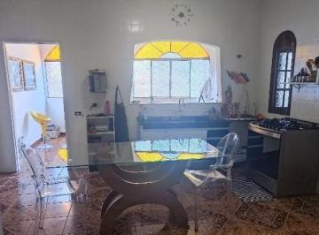 Casa · 366m² · 4 Quartos · 3 Vagas · Sobrado de 366 m², 4 quartos em Jardim Columbia, Mauá
