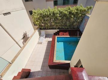 Apartamento de 3 quartos, Rio de Janeiro · Cobertura Triplex Reformada, 180m², Piscina/Jacuzzi – Rua Nobre Copacabana