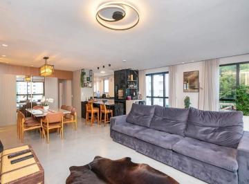 Apartamento · 132m² · 4 Quartos · 2 Vagas · Apartamento a venda no Ed. Costa Esmeralda em Balneário Camboriú