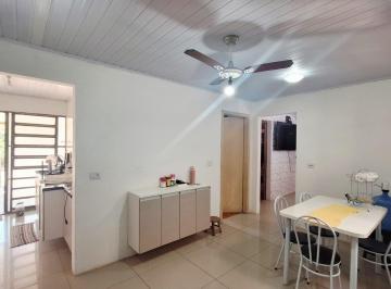 Casa · 200m² · 3 Quartos · 2 Vagas · Se você procura uma casa com pátio e churrasqueira para receber sua família e amigos , aqui é seu lu