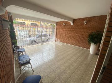 715664_i74231_71566468e9543c711cf.jpg · Casa espaçosa com 3 dormitórios, 3 banheiros e área gourmet completa.