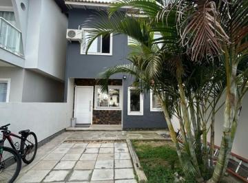 202509211339252032.jpg · Casa para Venda em Florianópolis, Rio Vermelho, 4 dormitórios, 3 banheiros