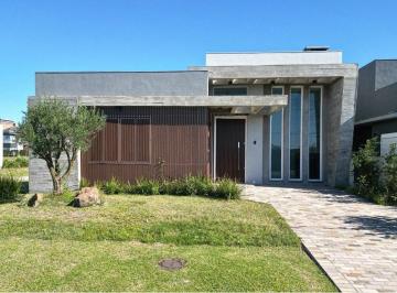 Casa · 204m² · 4 Quartos · Casa, Centro, Xangri-lá, RS