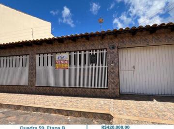 Imagem 1 · Vendo excelente casa em Valparaíso de Goiás na Etapa B, Quadra 59