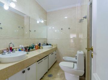 IMG_20260625_061512_000.jpeg · Agradável casa em condomínio para venda com 4 quartos, sendo 4 suítes, 390m² - remaxfront#4V37B