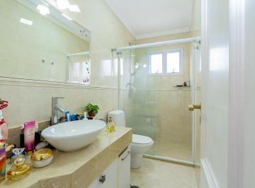 IMG_20260626_181502_000.jpeg · Confortável casa em condomínio para venda com 4 quartos, sendo 4 suítes, 390m² - remaxfront#4V37B