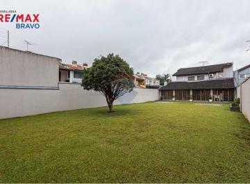 Casa · 336m² · 4 Quartos · 7 Vagas · Sobrado com quintal, 4 quartos, vagas pra 7 carros, com 597m2 de terreno, Bairro Jardim das América