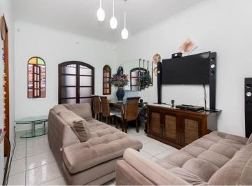Casa · 252m² · 3 Quartos · 2 Vagas · CASA A VENDA!
