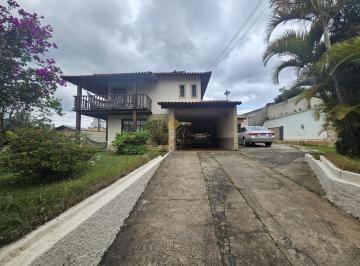 202510131701392884.jpg · Casa para Venda em Teresópolis, Fazendinha, 3 dormitórios, 1 suíte, 4 banheiros, 4 vagas