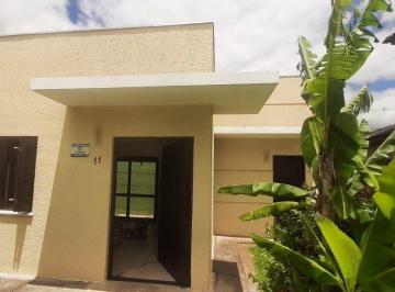 Casa · 84m² · 3 Quartos · 2 Vagas · Excelente casa de 3 dormitórios (2 suíte), em bairro nobre de Camobi.