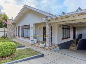 Casa · 400m² · 5 Quartos · 4 Vagas · Magnifica Casa no bairro Vista Alegre.Bela cas